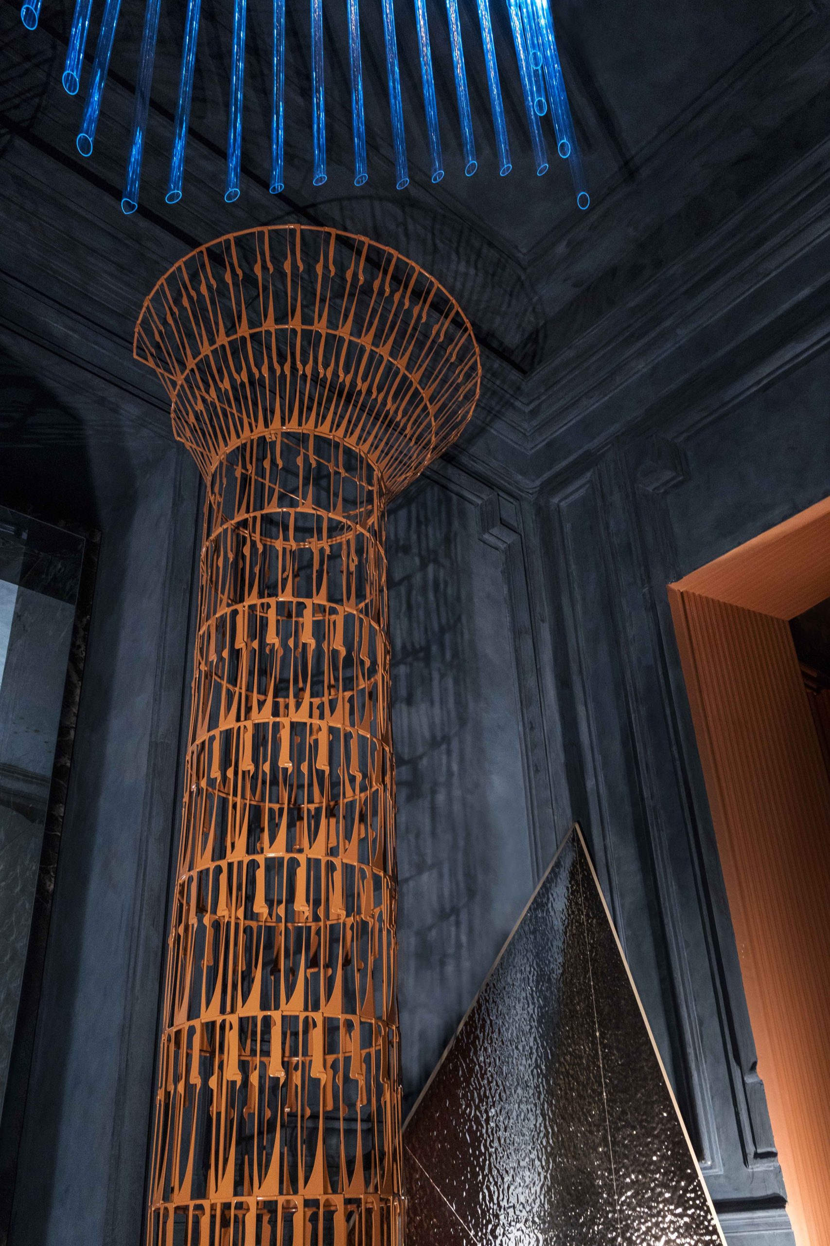 Hiroshi Masuda, distribuidor de Arcos en Japón, junto al ministro Luis Planas en la recepción oficial del Pabellón de España en Expo Osaka 2025.